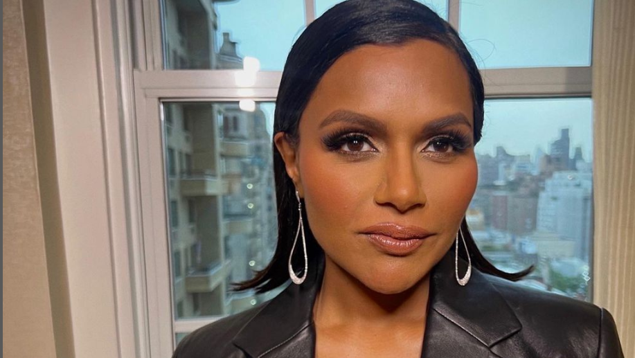 Get Mindy Kaling's Look ft. Singaporean Makeup Brand